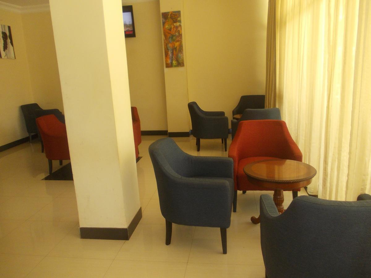 Asinuara Hotel バハルダール エクステリア 写真