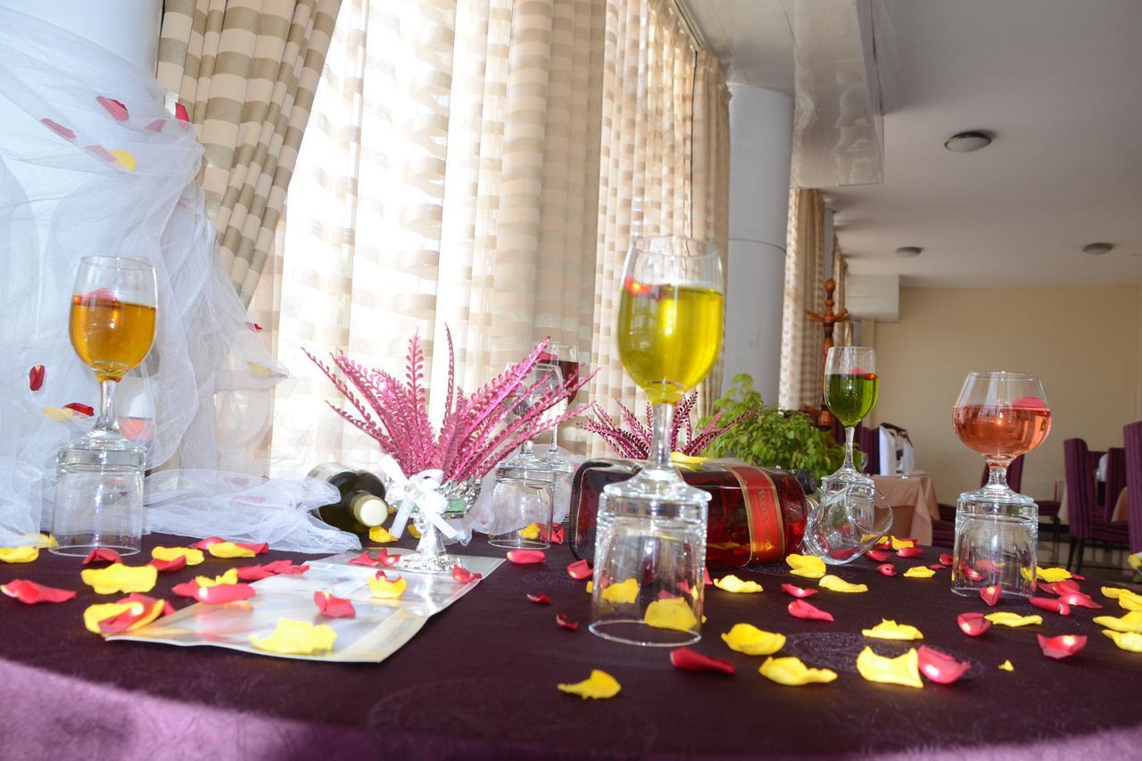 Asinuara Hotel バハルダール エクステリア 写真
