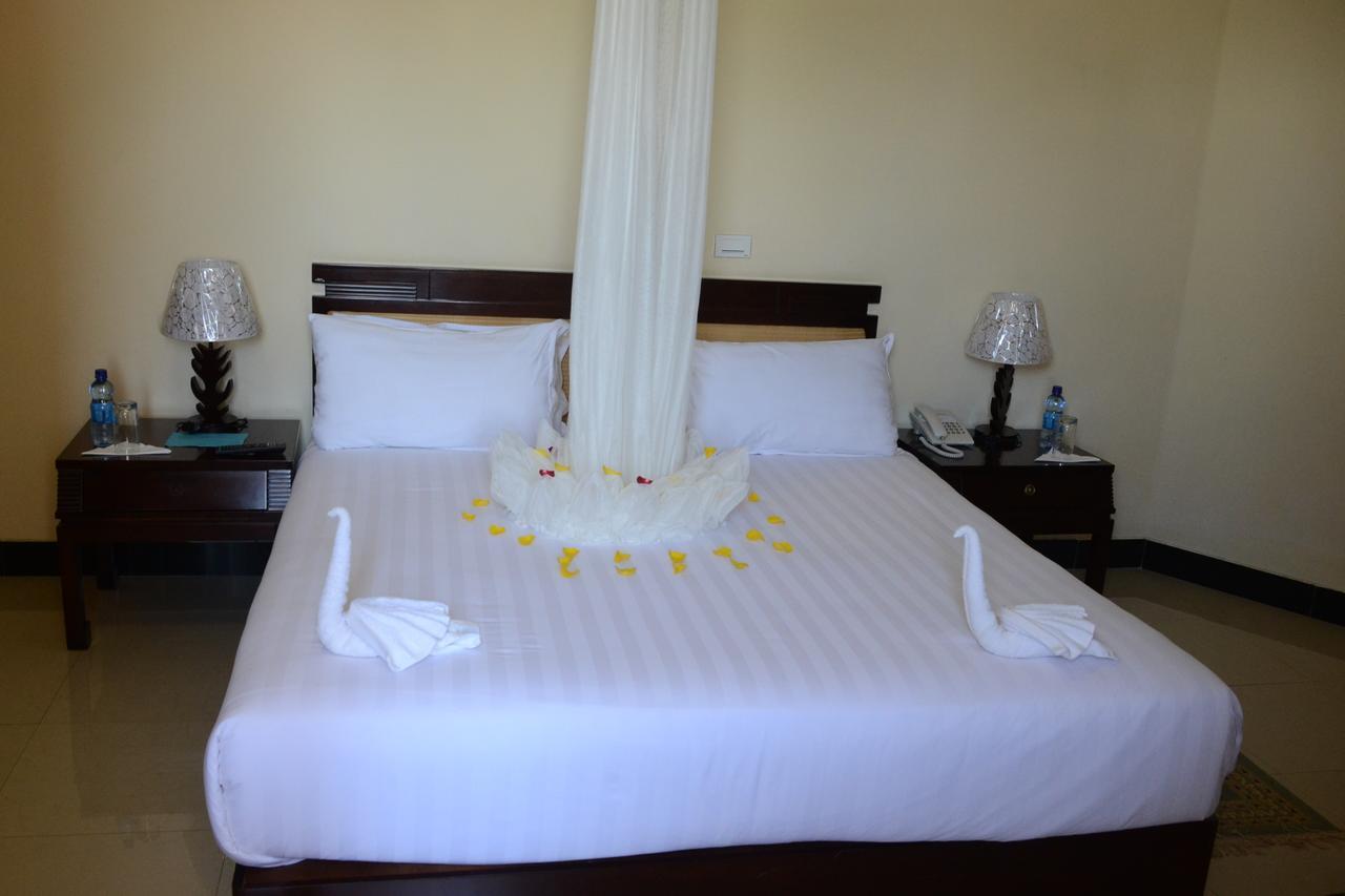 Asinuara Hotel バハルダール エクステリア 写真