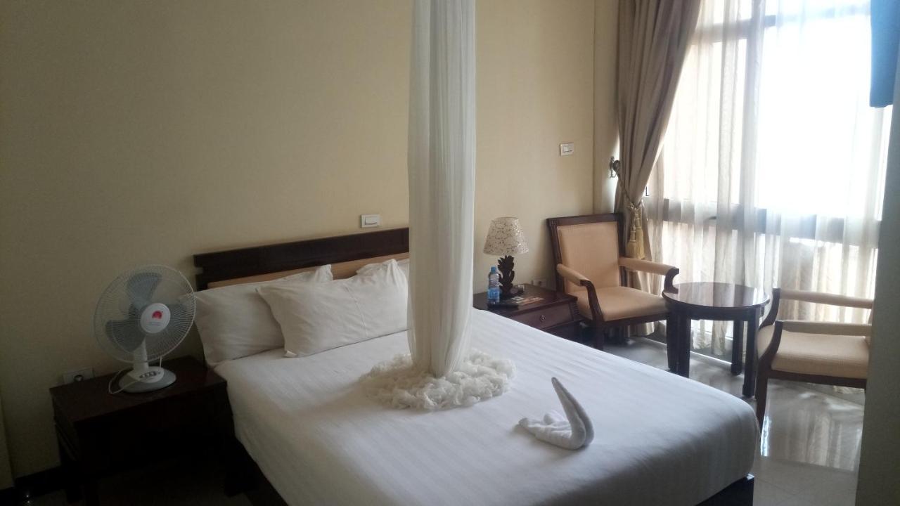 Asinuara Hotel バハルダール エクステリア 写真