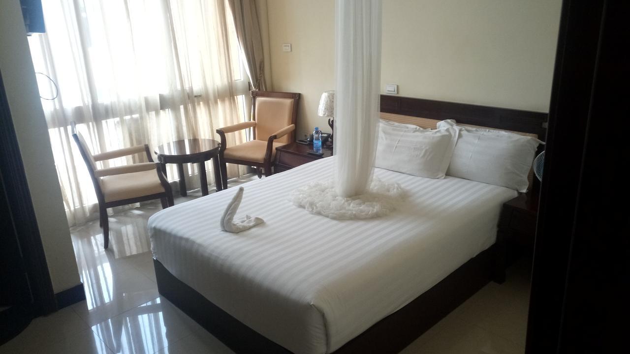 Asinuara Hotel バハルダール エクステリア 写真